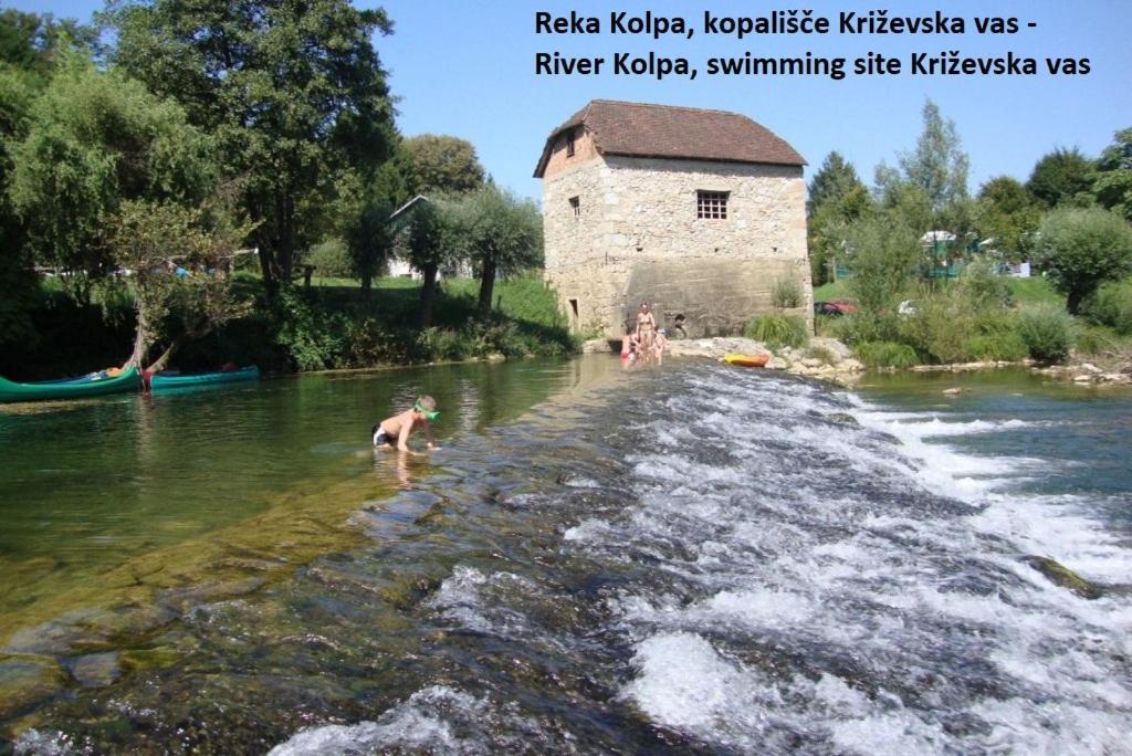 Vikend apartma Ma&Ja Metlika Bagian luar foto