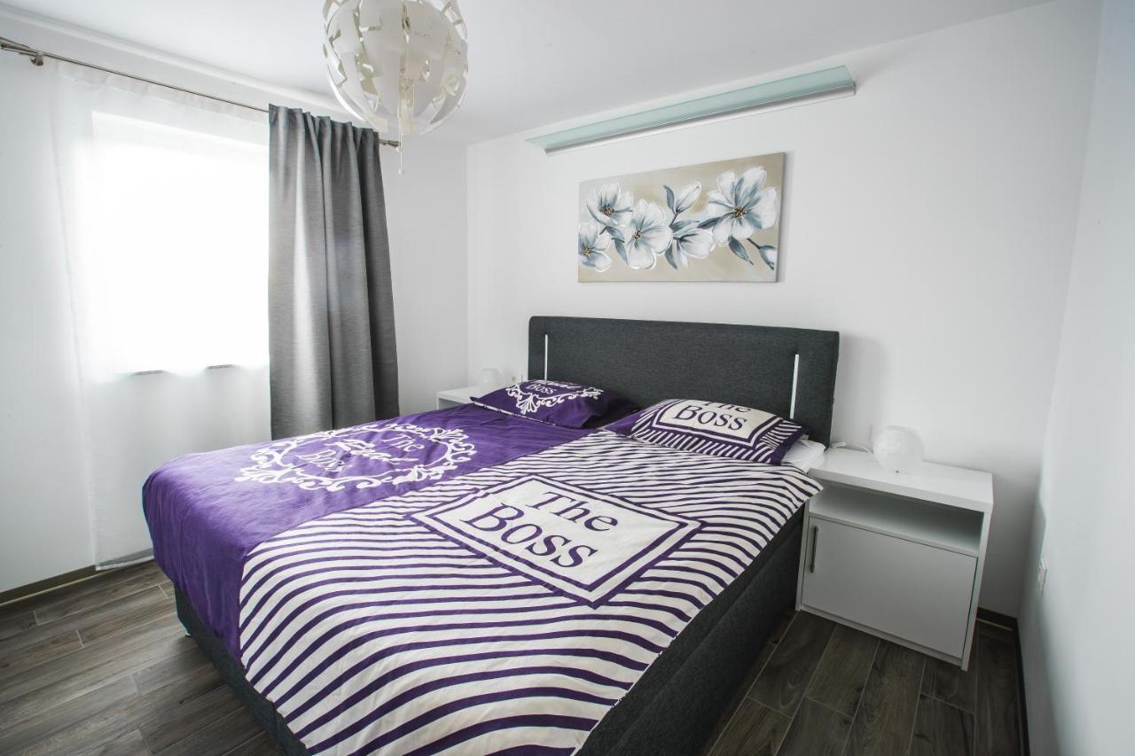 Vikend apartma Ma&Ja Metlika Bagian luar foto