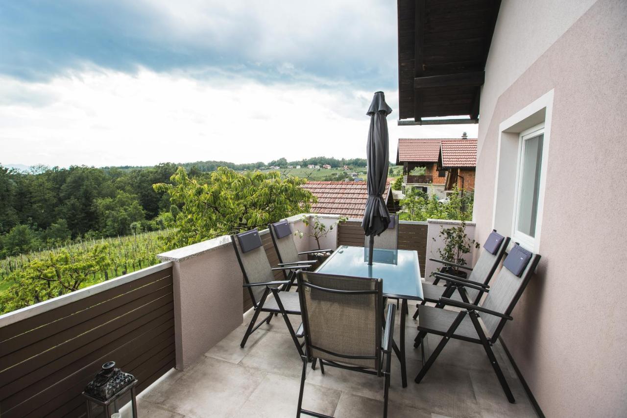 Vikend apartma Ma&Ja Metlika Bagian luar foto